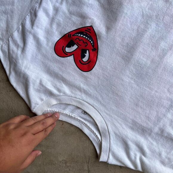 Keith Haring y2k heart tee Mens size L - Picture 2 of 2
